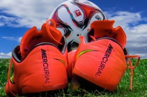 kaiyun登录入口-欧洲天王之战：皇马VS拜仁，战术争霸赛，皇马vs拜仁历史战绩